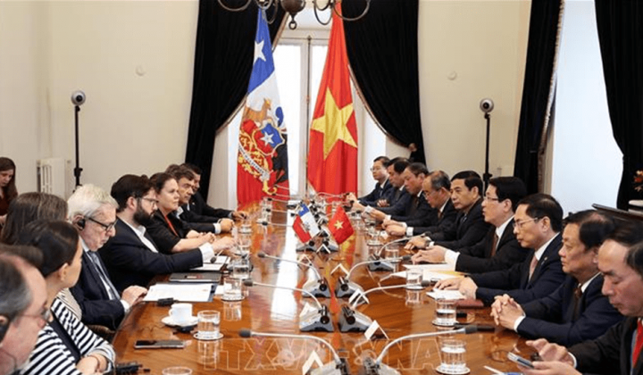 Các hoạt động của Thứ trưởng Nguyễn Sinh Nhật Tân trong chuyến thăm chính thức Chile, Peru của Chủ tịch nước Lương Cường