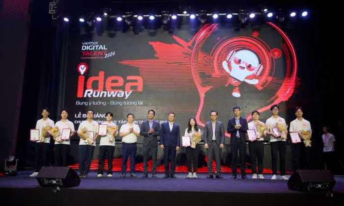 Viettel Digital Talent mùa 4: 101 sinh viên được tuyển thẳng vào làm việc tại Viettel