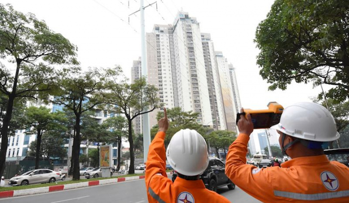EVNHANOI nâng cao hiệu quả cung cấp điện - phục vụ toàn diện cho Thủ đô