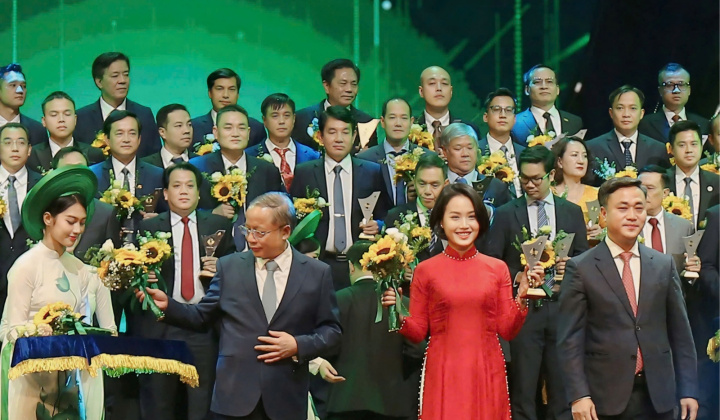 Điện Quang đạt Giải thưởng Thương hiệu quốc gia lần thứ 8 liên tiếp