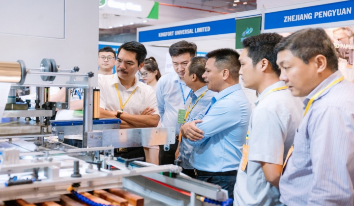 Exploring the moderating role of green information systems in enhancing the effects of supplier integration and customer orientation on green innovation