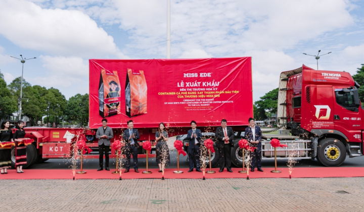 MISS EDE xuất khẩu container cà phê rang xay thành phẩm đầu tiên sang thị trường Hoa Kỳ
