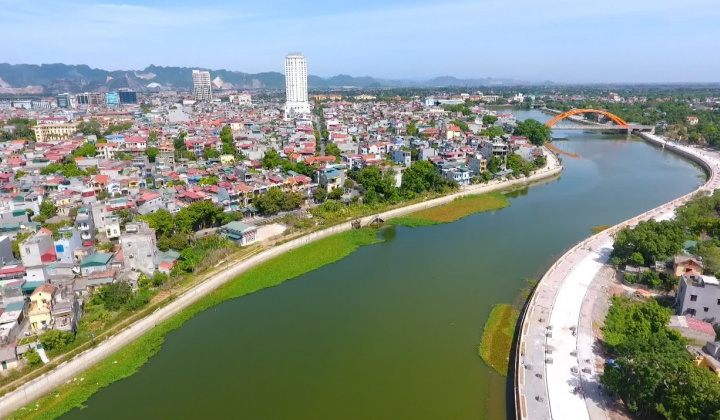 Hà Nam: Sản xuất công nghiệp duy trì mức tăng, hoạt động thương mại sôi động