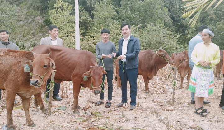 Đồng bào các dân tộc tỉnh Thái Nguyên đoàn kết phát triển bền vững