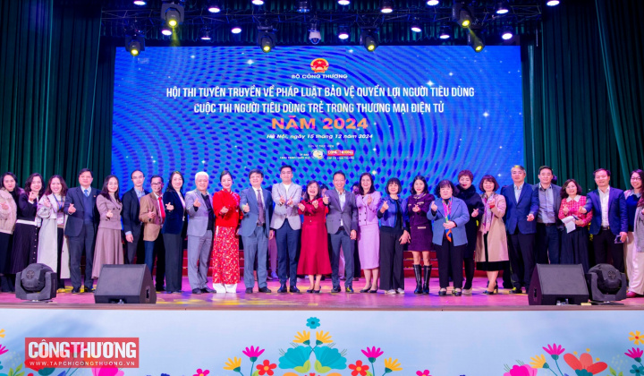 [TIN ẢNH] Vòng Chung kết Cuộc thi “Người tiêu dùng trẻ trong thương mại điện tử” và Hội thi “Tuyên truyền pháp luật bảo vệ quyền lợi người tiêu dùng” năm 2024
