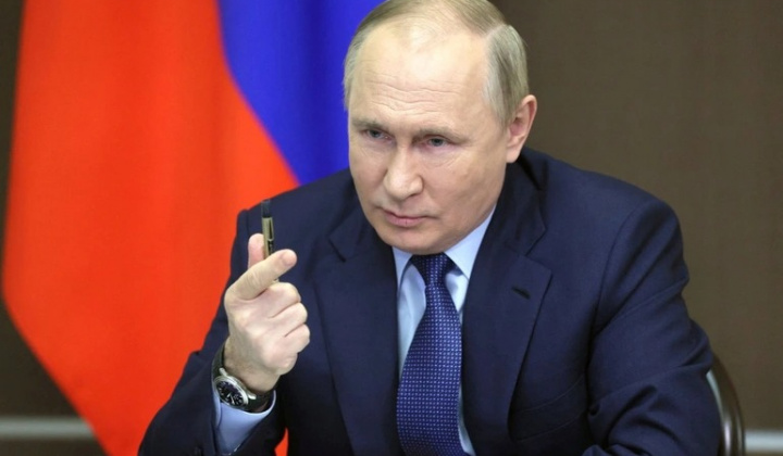 Quốc tế nổi bật: Ông Vladimir Putin cảnh báo chi tiêu quốc phòng của Nga