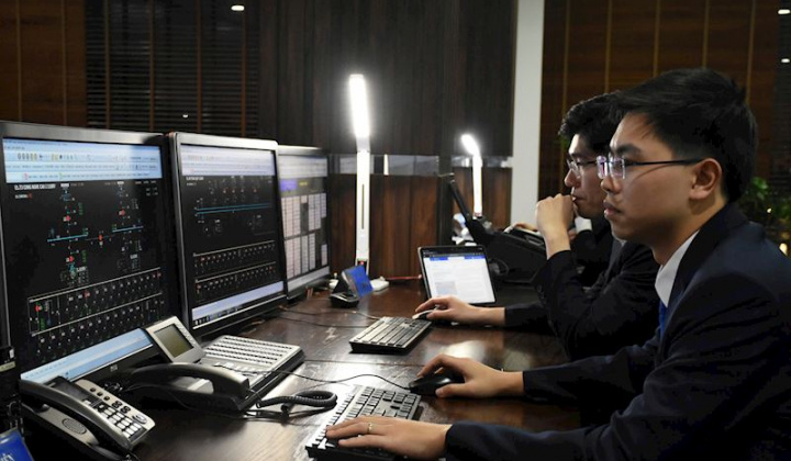 EVNHANOI chuẩn bị phương án cung ứng điện năm 2025