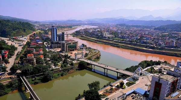 Xây dựng Lào Cai thành trung tâm giao thương Việt Nam - ASEAN - Vùng Tây Nam Trung Quốc