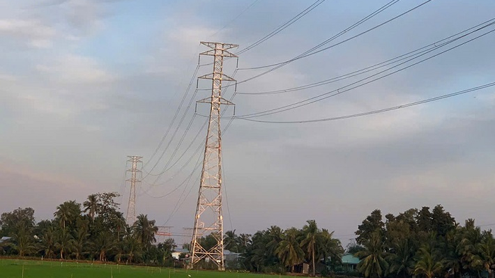 EVNNPT đóng điện loạt công trình, thiết thực chào mừng 70 năm Truyền thống ngành Điện