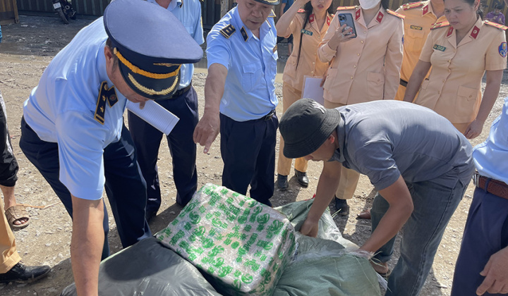 Quản lý thị trường tỉnh Bình Dương: Kiểm tra, kiểm soát thị trường có trọng tâm, trọng điểm