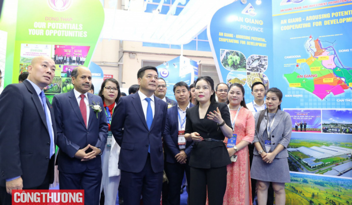 Đa dạng hóa hoạt động xúc tiến thương mại, hỗ trợ doanh nghiệp phát triển thị trường