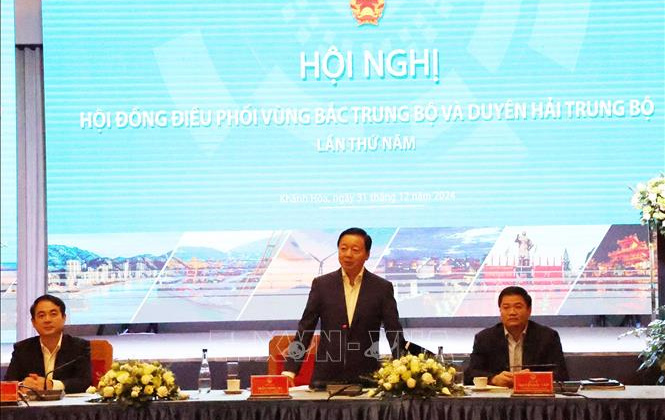 Tìm hướng phát triển đột phá vùng Bắc Trung Bộ và Duyên hải Trung Bộ