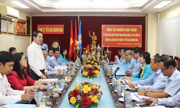 Bí thư Tỉnh ủy Khánh Hòa thăm và làm việc với Công ty Yến sào Khánh Hòa