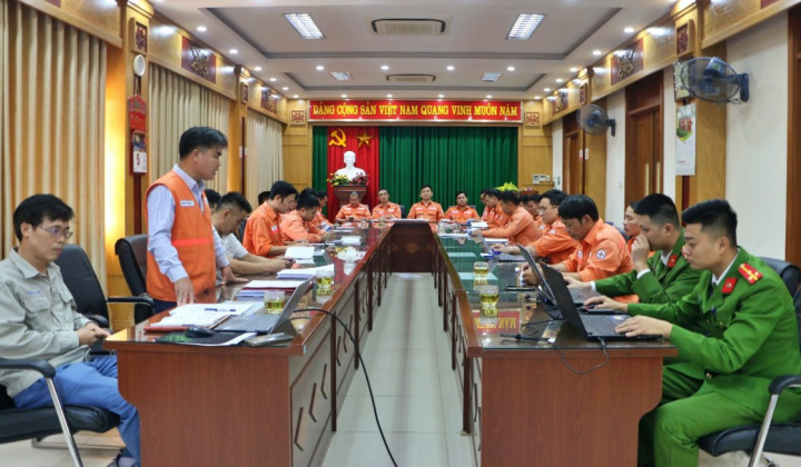 Thủy điện trung Sơn: Tăng cường nghiệp vụ phòng cháy, chữa cháy và cứu nạn cứu hộ năm 2024
