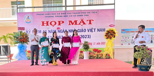 Phòng Giáo dục & Đào tạo thành phố Hà Tiên: Tập trung xây dựng trường đạt chuẩn