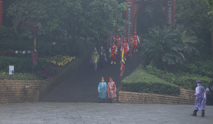 Mưa rửa đền và câu chuyện 99 con voi quay đầu về núi Nghĩa Lĩnh