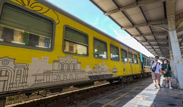 Đường sắt tiếp tục thêm tàu Hà Nội - Hải Phòng cho dịp lễ 30/4 – 1/5