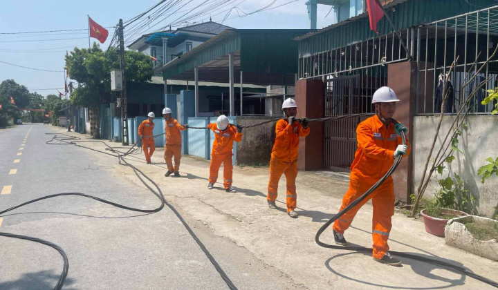 Công ty Điện lực Nghệ An: Chủ động đảm bảo cung cấp điện mùa nắng nóng 2024