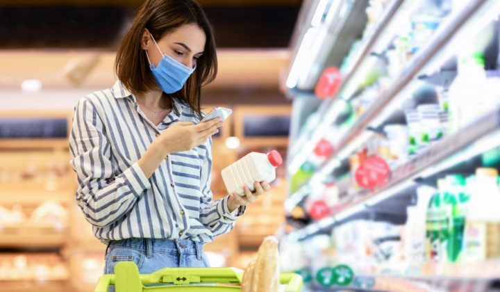 Điểm mới về bảo vệ người tiêu dùng nữ giới trong Luật Bảo vệ quyền lợi người tiêu dùng năm 2023