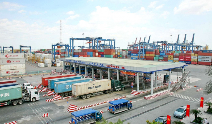TP Hồ Chí Minh: Đà tăng trưởng tháng 4 vẫn được duy trì nhưng có dấu hiệu giảm tốc