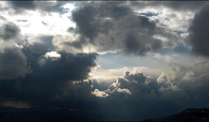 Thời tiết hôm nay ngày 07/5/2024: Hà Nội mưa dông, Đà Nẵng oi bức và Thành phố Hồ Chí Minh mưa vài nơi