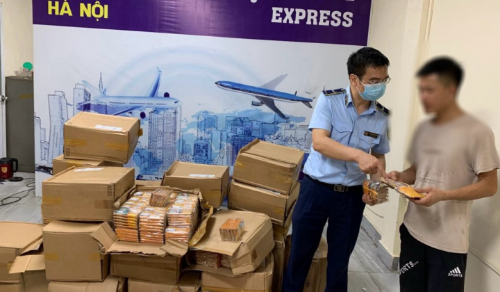 Hà Nội: Thu giữ lượng lớn thuốc lá thành phẩm
