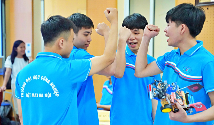 Điểm chuẩn học bạ của Trường Đại học Công nghiệp Dệt may Hà Nội (đợt 1)