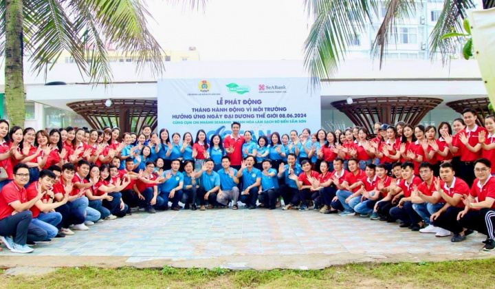 SeABank: Gần 1.000 cán bộ, nhân viên ra quân làm sạch bờ biển tại 11 tỉnh thành