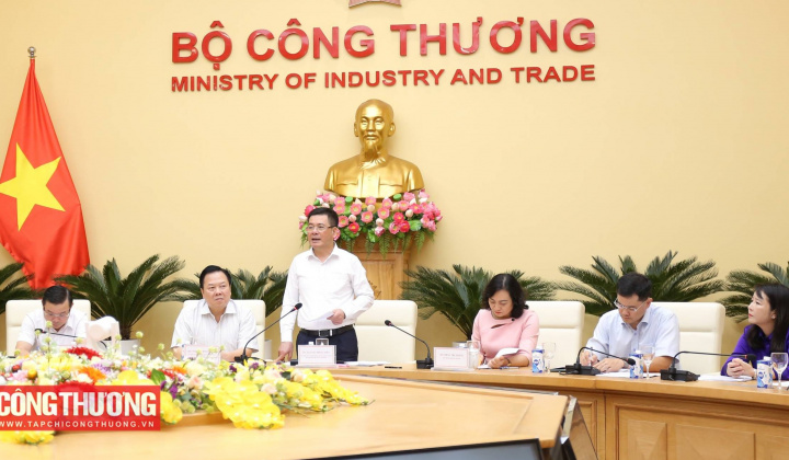 Phối hợp hoàn thiện cơ chế, chính sách các dự án thuộc Bộ Công Thương và Ủy ban quản lý vốn nhà nước quản lý