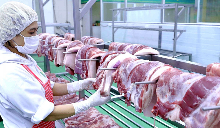 Kỳ vọng giá heo tăng cao, Siba Holdings muốn mua gần 28 triệu cổ phiếu của BaF Việt Nam