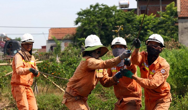 Phụ tải miền Bắc duy trì ngưỡng cao