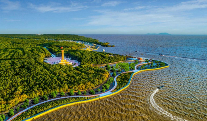 Vườn Quốc gia Mũi Cà Mau:  Bảo tồn gắn với phát huy thế mạnh về du lịch