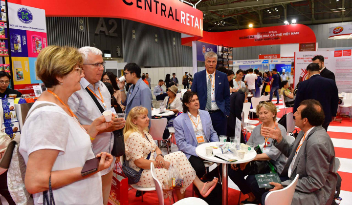 Quảng bá cà phê Việt Nam đến hàng trăm nhà mua hàng quốc tế