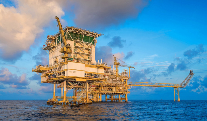 Giá xăng dầu hôm nay 11/7: Duy trì đà tăng, kỳ vọng nhu cầu dầu ở mức tích cực