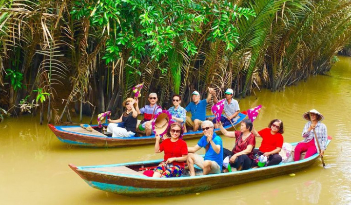 Chính sách về phát triển du lịch bền vững tại Việt Nam trong bối cảnh hội nhập quốc tế