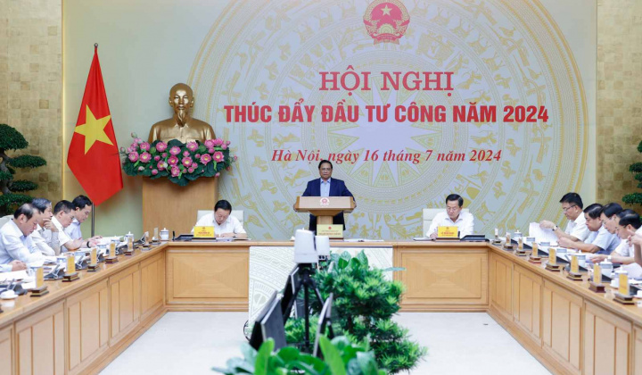 Thủ tướng: 5 quyết tâm và 5 bảo đảm thúc đẩy đầu tư công những tháng cuối năm