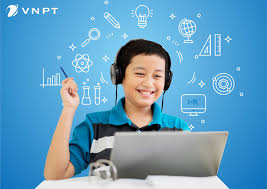 Các yếu tố ảnh hưởng tới quyết định sử dụng dịch vụ giáo dục trực tuyến của khách hàng cá nhân tại Hà Nội