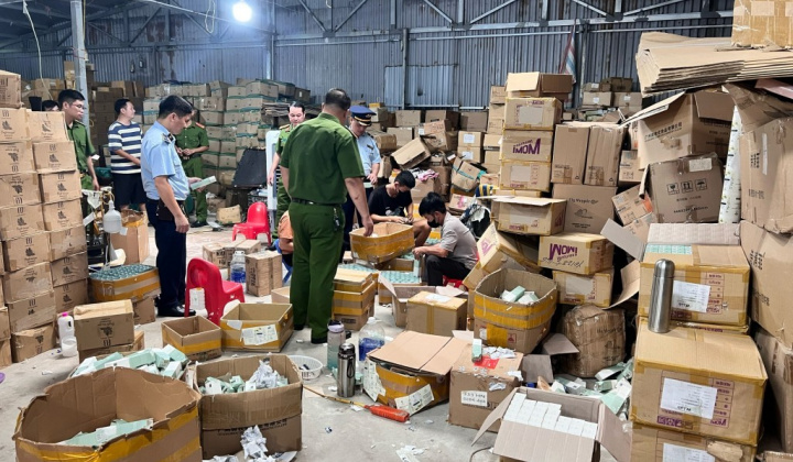 Sở Y tế Hà Nội đẩy mạnh kiểm tra, xử lý mỹ phẩm giả, không rõ nguồn gốc