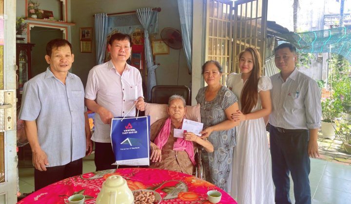 Công đoàn TCT Thép Việt Nam: Tặng hơn 300 triệu cho gia đình chính sách nhân ngày Thương binh liệt sỹ 27/7