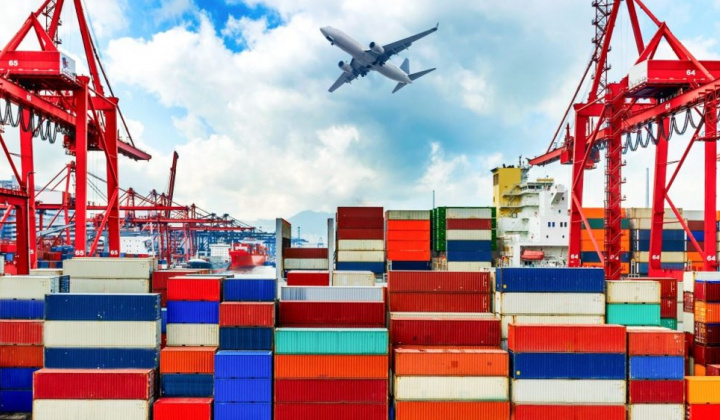 Xuất nhập khẩu hàng hóa 7 tháng xấp xỉ 440 tỷ USD