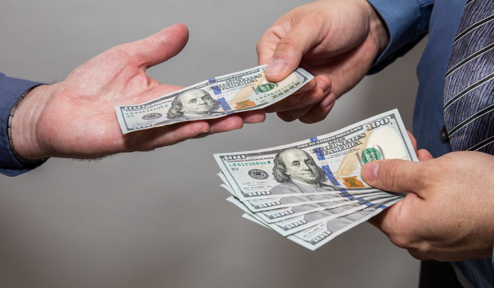 Một số bất cập trong quy định của pháp luật về miễn trừ trách nhiệm bồi thường thiệt hại do vi phạm hợp đồng mua bán hàng hóa