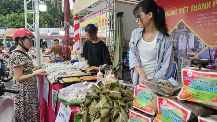 Hơn 90 gian hàng tham gia Tuần hàng Việt thành phố Hà Nội năm 2024