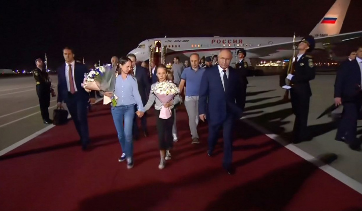 Quốc tế nổi bật: Ông Vladimir Putin làm điều đặc biệt