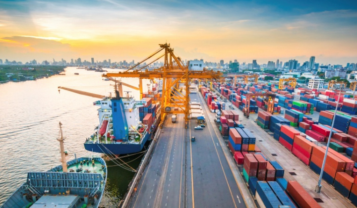 WB nâng dự báo tăng trưởng kinh tế Việt Nam năm 2024 từ 5,5% lên 6,1%