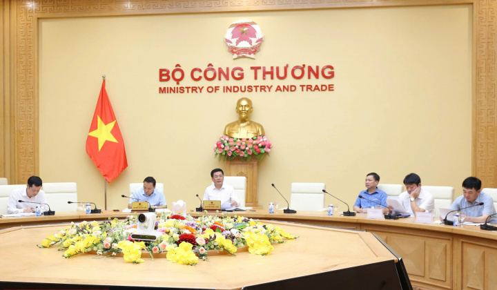 Sẽ xây dựng Hiệp định hợp tác thương mại mua bán than Việt Nam - Lào