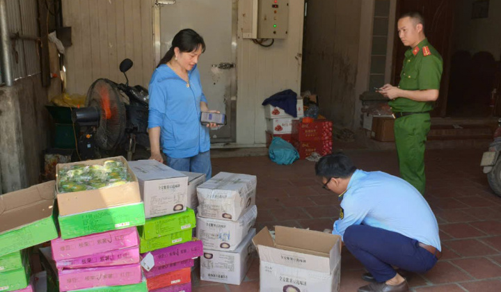 Hưng Yên: Tiêu hủy gần 3.000 chiếc bánh Trung thu nhập lậu