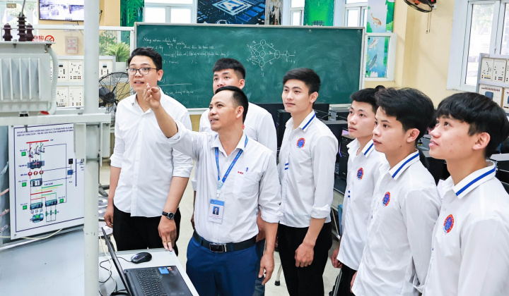 Điểm chuẩn trúng tuyển Trường Đại học Sao Đỏ 4 năm gần nhất