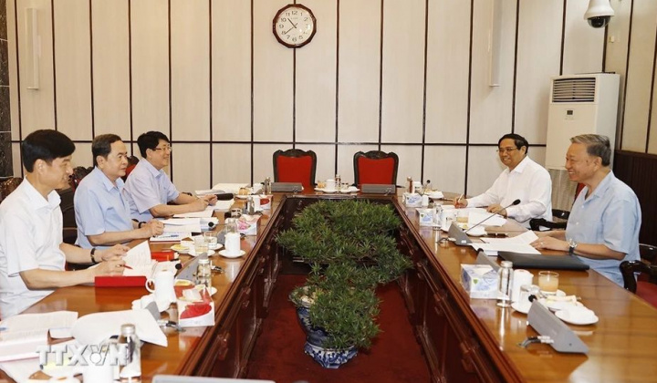 Tổng Bí thư, Chủ tịch nước Tô Lâm chủ trì Phiên họp thường kỳ Lãnh đạo chủ chốt