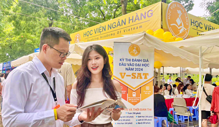 Dự kiến điểm chuẩn Học viện Ngân hàng