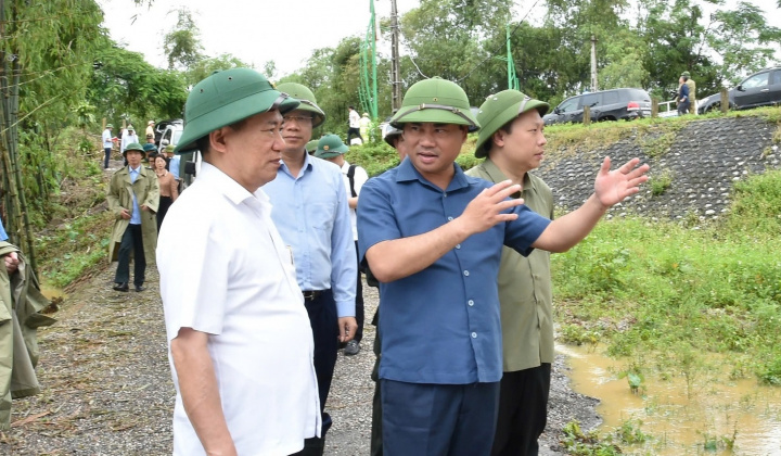 Thái Nguyên: Phó Thủ tướng Hồ Đức Phớc thị sát, chỉ đạo công tác phòng chống bão
